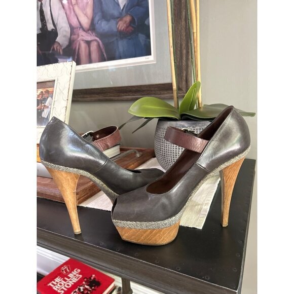 Marni Peep Toe Mary Jane Platform Pump Gray Brown Womens Size 7 - Picture 8 of 10